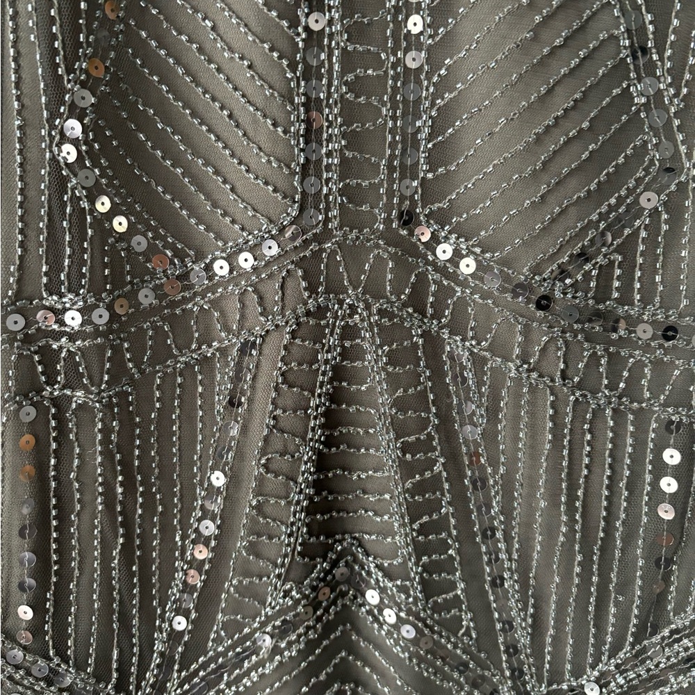 Verty beaded formal dress - Picture 2 of 6